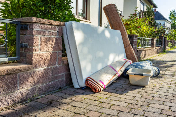Best Hot Tub Removal  in Buchanan, MI